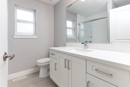 6038 145 Street, Surrey, BC 