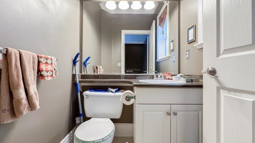 18509 67A Avenue, Surrey, BC 