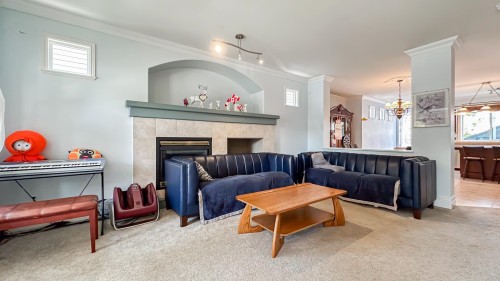 18509 67A Avenue, Surrey, BC 