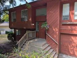 6801 Westview Drive  Delta, BC V4E 2L7