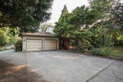 18278 21a Avenue Surrey, BC V3Z 9W2