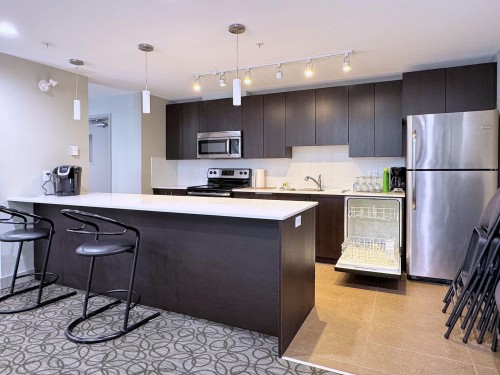 102-20460 Douglas Crescent, Langley, BC 