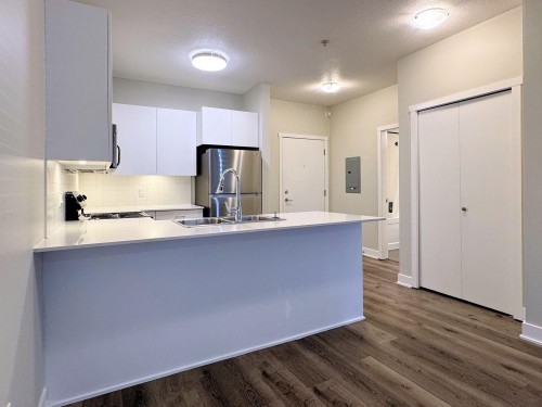 102-20460 Douglas Crescent, Langley, BC 