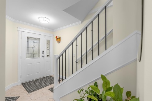 10-7250 122 Street, Surrey, BC 