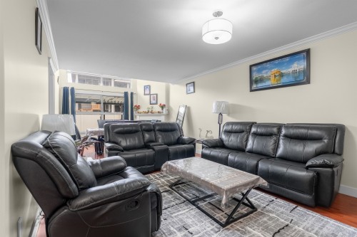 10-7250 122 Street, Surrey, BC 