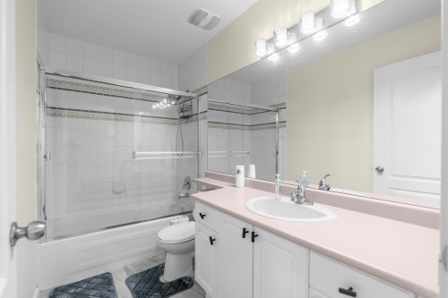 10-7250 122 Street, Surrey, BC 