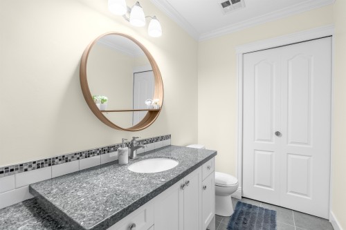 10-7250 122 Street, Surrey, BC 