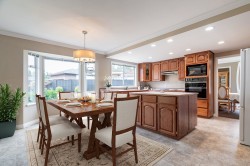 8841 158 Street  Surrey, BC V4N 2Y7