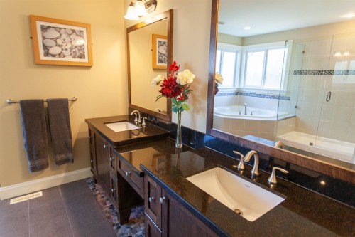 2513 164 Street, Surrey, BC 