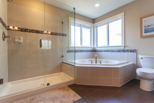 2513 164 Street, Surrey, BC 