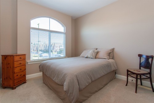 2513 164 Street, Surrey, BC 