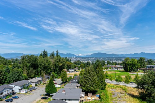 806-13353 108 Avenue, Surrey, BC 