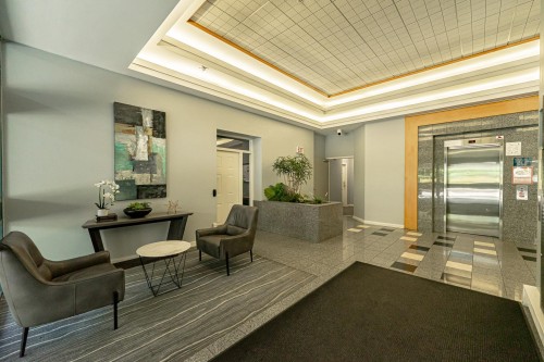 806-13353 108 Avenue, Surrey, BC 