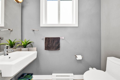 5-8447 115 Street, Delta, BC 