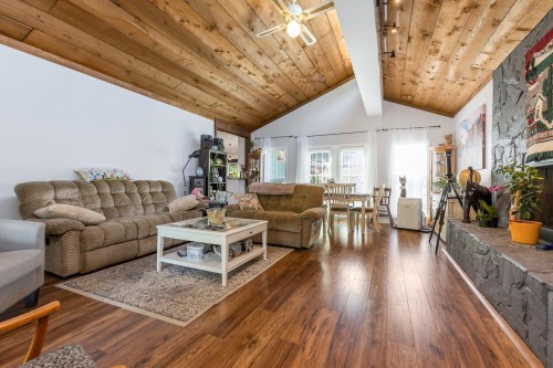 5262 209 Street, Langley, BC 