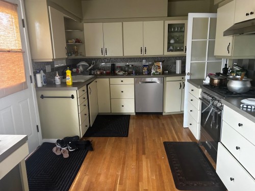 9678 Princess Drive, Surrey, BC 