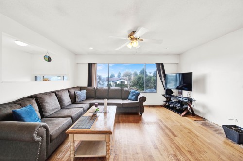 12234 99A Avenue, Surrey, BC 