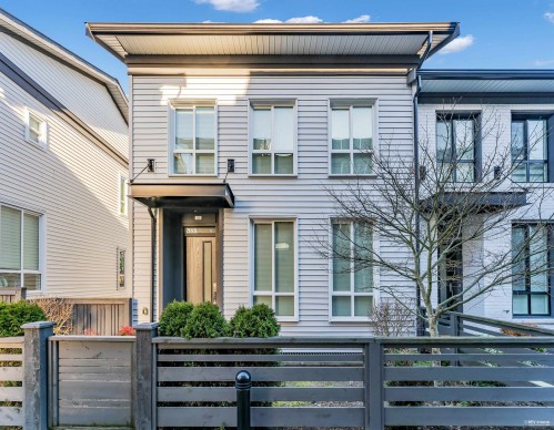 35-15828 27 Avenue  Surrey, BC V3Z 0X4