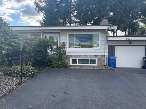 2255 Beaver Street  Abbotsford, BC V2T 3C9
