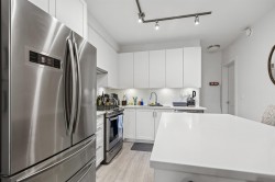 205-20673 78 Avenue  Langley, BC V2Y 3K1