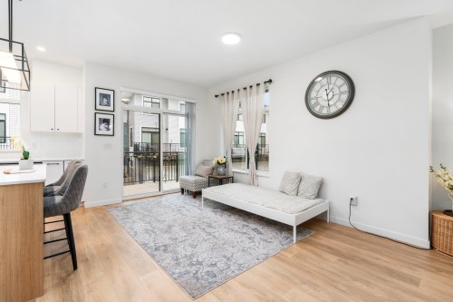 41-15235 Sitka Drive, Surrey, BC 