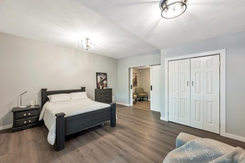 6751 Westview Drive, Delta, BC 