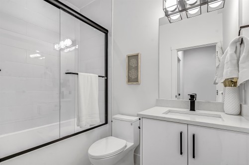 24-6035 141 Street, Surrey, BC 