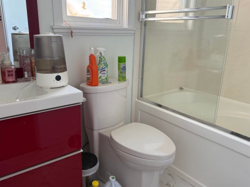 18048 64 Avenue, Surrey, BC 