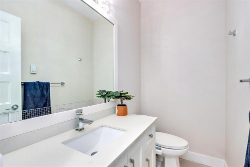 23-14388 103 Avenue, Surrey, BC 