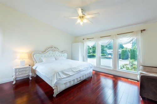 16111 10 Avenue, Surrey, BC 