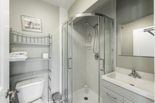 16111 10 Avenue, Surrey, BC 