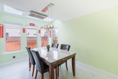 16111 10 Avenue, Surrey, BC 