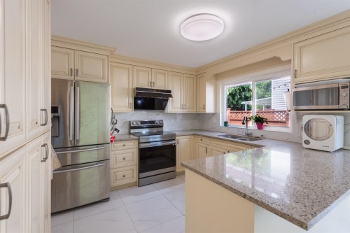 16111 10 Avenue, Surrey, BC 