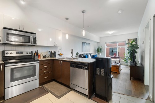 322-13728 108 Avenue  Surrey, BC V3T 0G2