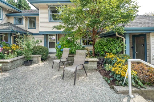 49-5670 208 Street, Langley, BC 