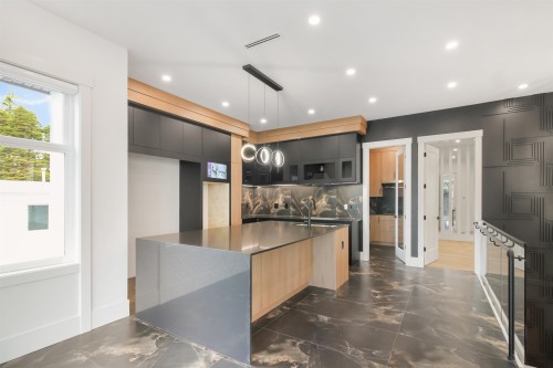 16019 9A Avenue, Surrey, BC 