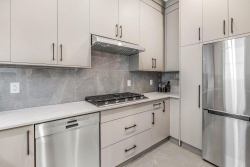 16059 9A Avenue, Surrey, BC 