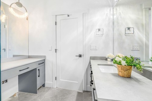 16059 9A Avenue, Surrey, BC 