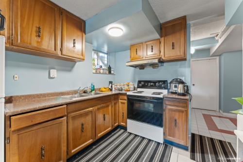 13137 99 Avenue, Surrey, BC 