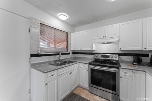 13137 99 Avenue, Surrey, BC 