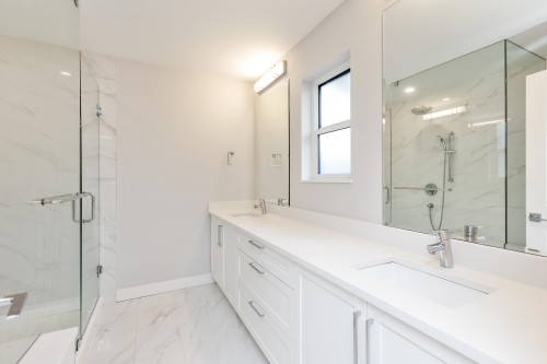 15-20327 72B Avenue, Langley, BC 