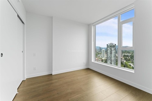 4105-13725 George Junction, Surrey, BC 