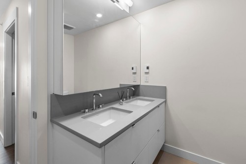 25-7947 209 Street, Langley, BC 