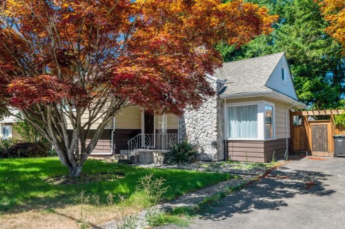 27153 34 Avenue  Langley, BC V4W 3H4