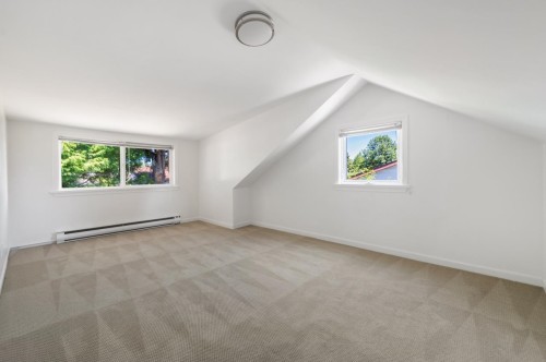 27153 34 Avenue, Langley, BC 