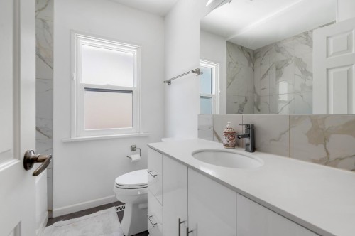 27153 34 Avenue, Langley, BC 