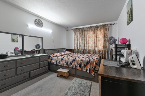 208-2960 Trethewey Street, Abbotsford, BC 