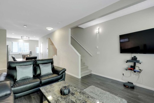 51-5858 142 Street, Surrey, BC 