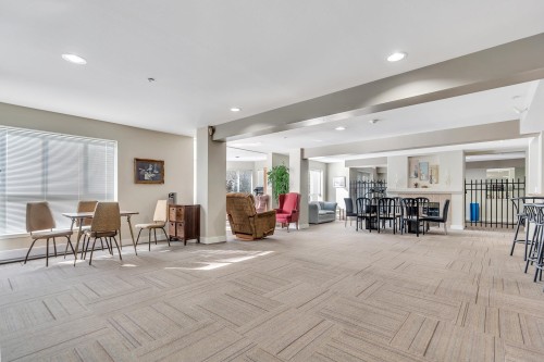 120-9979 140 Street, Surrey, BC 