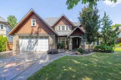 20621 97b Avenue  Langley, BC V1M 2K9